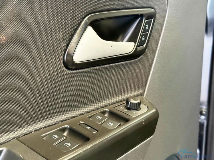 Multcar Veículos | Fox 1.6 MSI TRENDLINE 8V 17/18 - foto 10