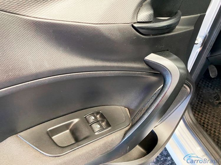 Multcar Veículos | Cronos 1.3 FIREFLY DRIVE GSR 18/19 - foto 7