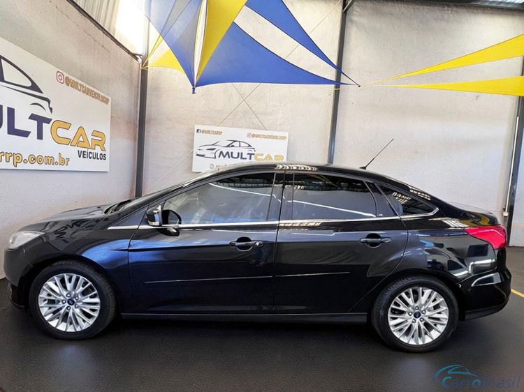 Multcar Veículos | Focus Sedan 1.6 SE 16V 17/18 - foto 10