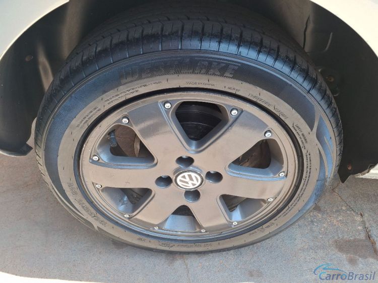 Scaranelo Veículos | Gol (novo) 1.6 Mi Total Flex 8V 4p 11/11 - foto 4