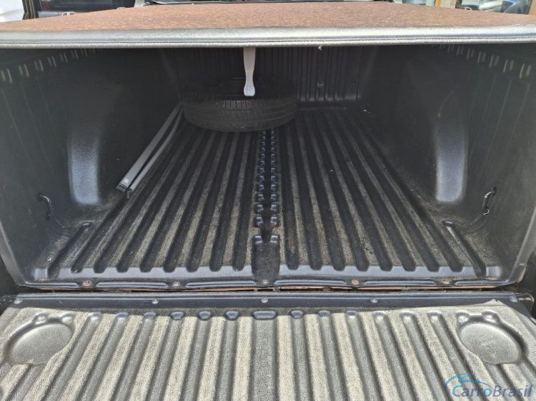 Scaranelo Veículos | Saveiro Trendline 1.6 T.Flex 8V 14/15 - foto 9