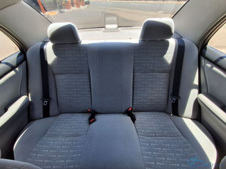 Scaranelo Veículos | Corolla XLi 1.6 16V 110cv Aut. 04/04 - foto 10