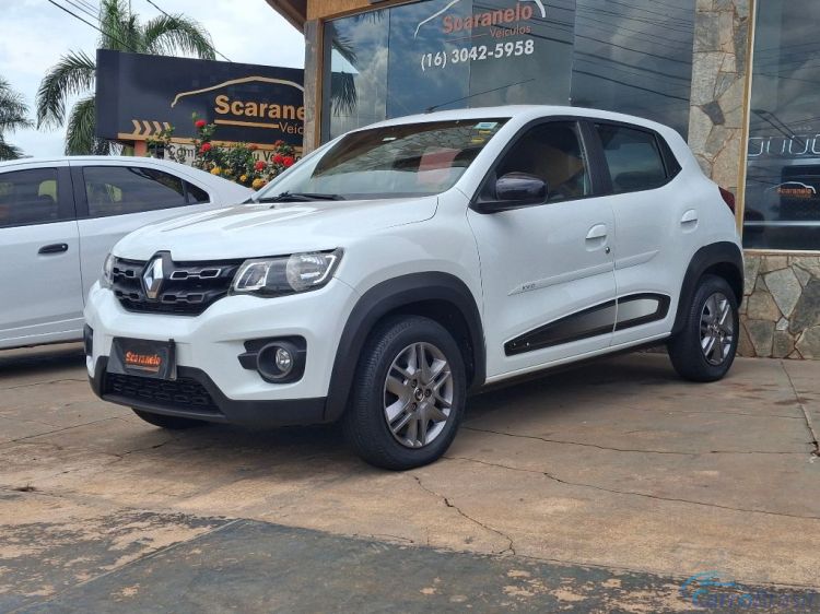 Scaranelo Veículos | Kwid Intense 1.0 Flex 12V 5p Mec. 18/18 - foto 1