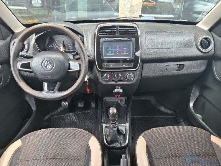 Scaranelo Veículos | Kwid Intense 1.0 Flex 12V 5p Mec. 18/18 - foto 8
