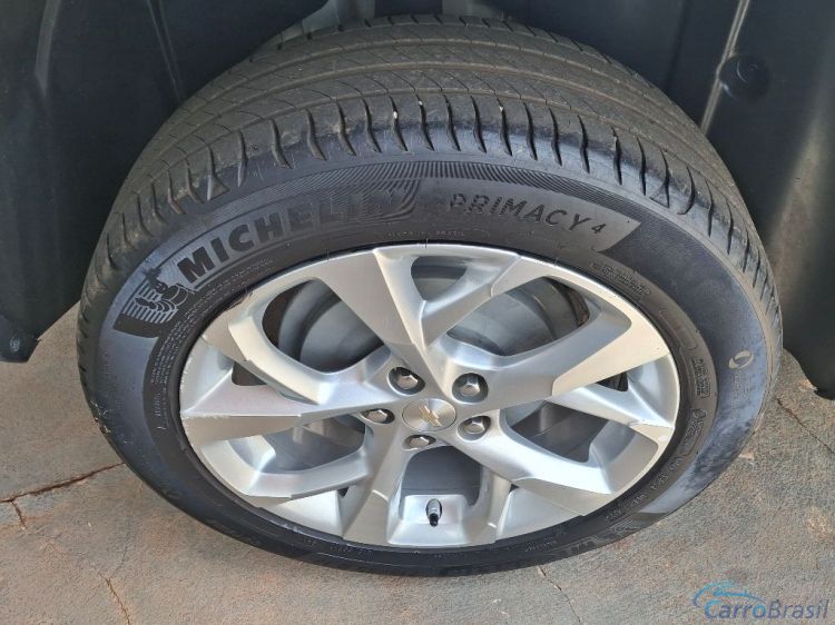 Scaranelo Veículos | Montana LTZ 1.2 Turbo Flex 12V 4p Aut. 23/24 - foto 4