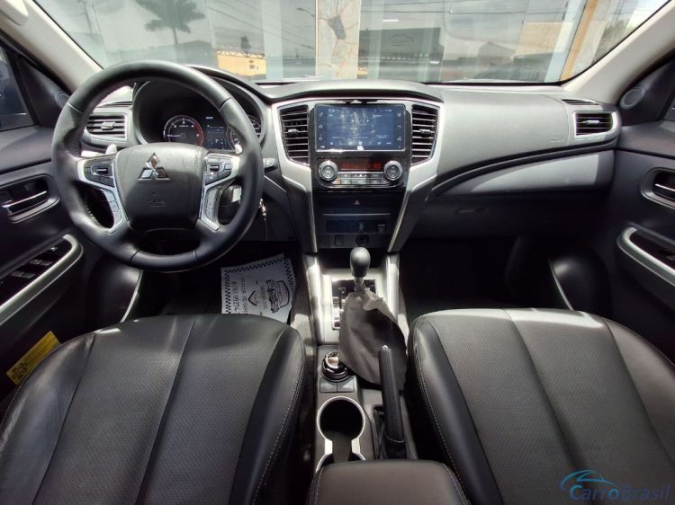 Scaranelo Veículos | L-200 Triton Sport HPE 2.4 CD Diesel Aut. 24/25 - foto 9