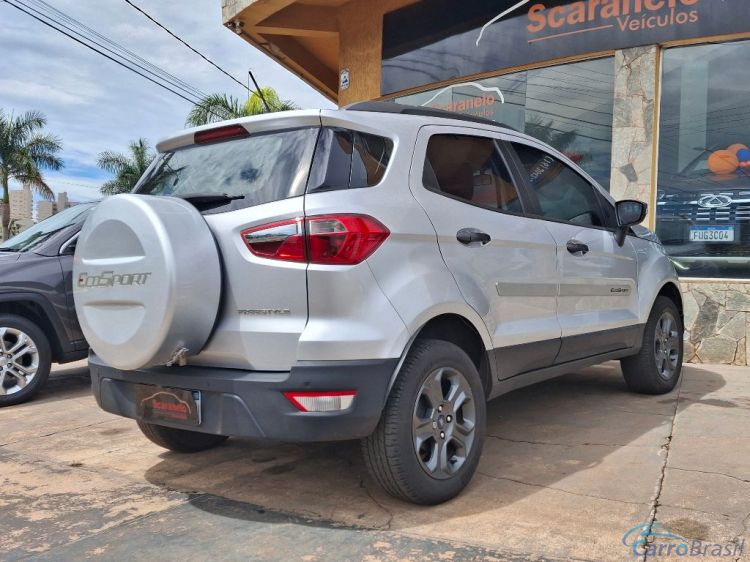 Scaranelo Veículos | EcoSport FREESTYLE 1.5 12V Flex 5p Mec. 18/19 - foto 5