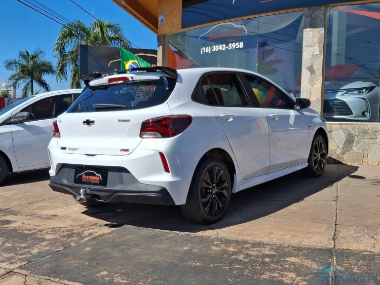 Scaranelo Veículos | Onix HATCH RS 1.0 TB 12V Flex 5p Aut. 22/22 - foto 5