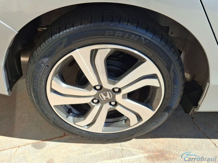 Scaranelo Veículos | City Sedan LX 1.5 Flex 16V 4p Aut. 15/15 - foto 4