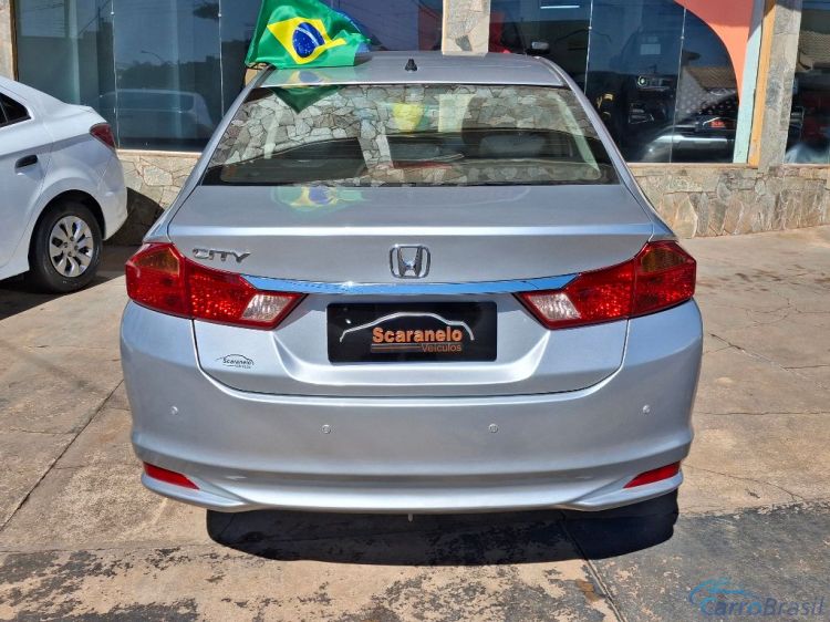 Scaranelo Veículos | City Sedan LX 1.5 Flex 16V 4p Aut. 15/15 - foto 6