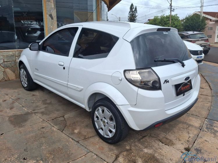 Scaranelo Veículos | Ka 1.0 8V/1.0 8V ST Flex 3p 13/13 - foto 7