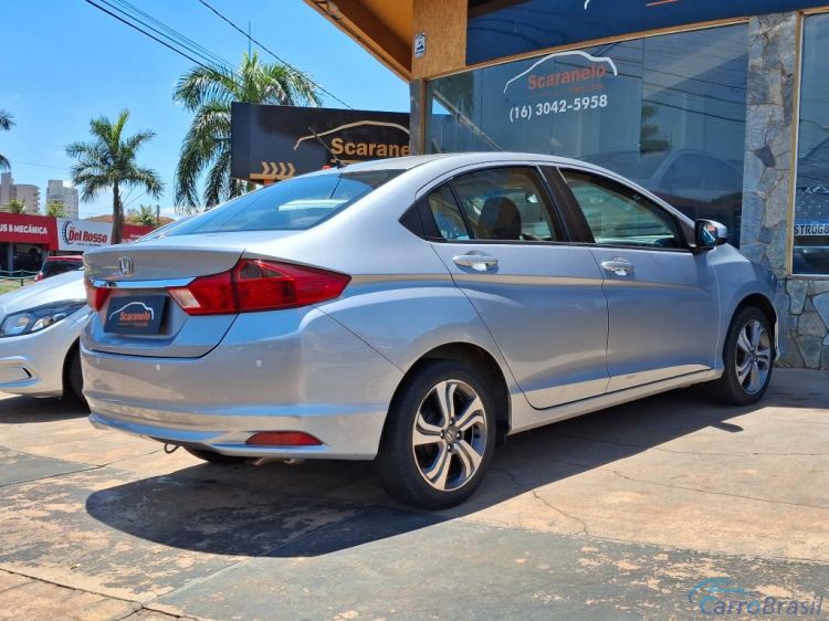 Scaranelo Veículos | City Sedan LX 1.5 Flex 16V 4p Aut. 17/17 - foto 4