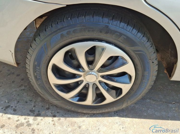 Scaranelo Veículos | Fiesta Sedan Sed. 1.6 8V Flex 4p 08/08 - foto 4