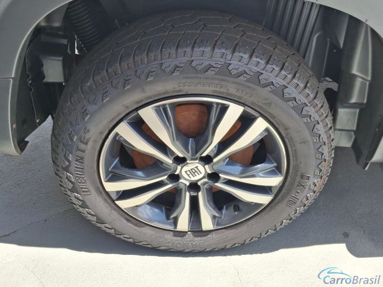 Scaranelo Veículos | Toro Freedom 2.0 16V 4x4 TB Diesel Aut. 22/22 - foto 4