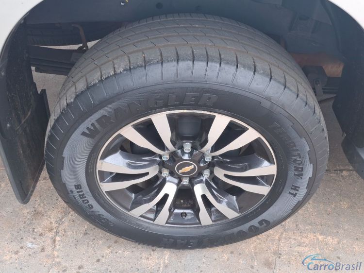 Scaranelo Veículos | S-10 Pick-Up LTZ 2.5 Flex 4x2 CD Aut. 17/18 - foto 4
