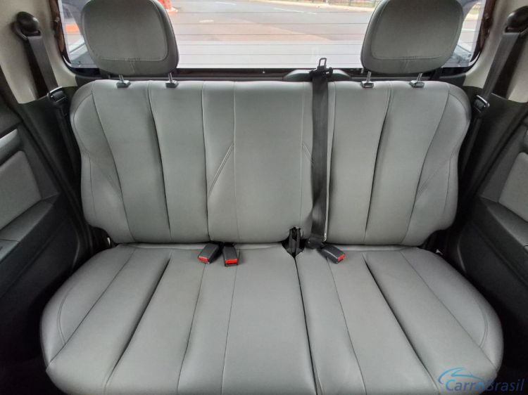 Scaranelo Veículos | S-10 Pick-Up LTZ 2.5 Flex 4x2 CD Aut. 17/18 - foto 10