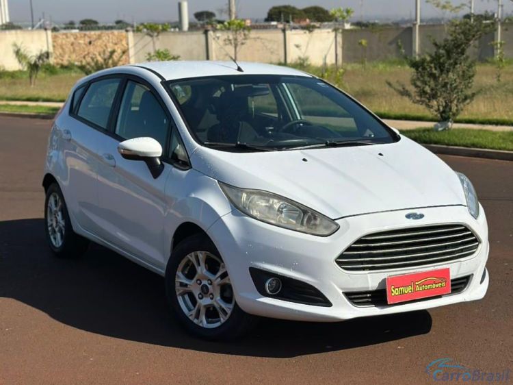 Samuel Automóveis | Fiesta Hatch 1.6 SE HATCH 16V 13/14 - foto 1