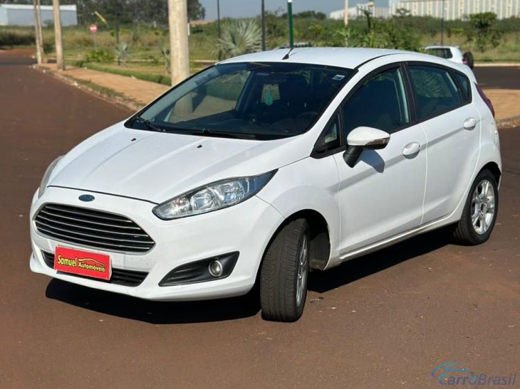 Samuel Automóveis | Fiesta Hatch 1.6 SE HATCH 16V 13/14 - foto 3