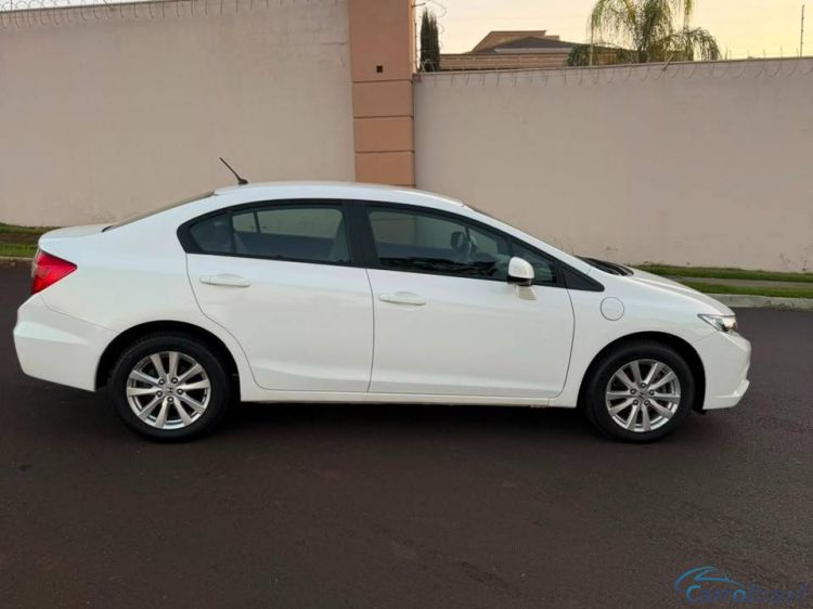 Samuel Automóveis | Civic 1.8 LXS 16V 13/14 - foto 7