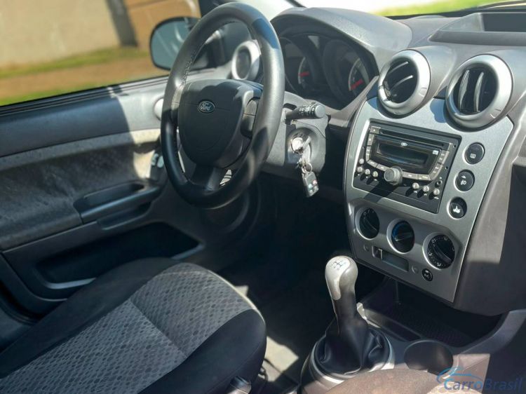 Samuel Automóveis | Fiesta Hatch 1.6 MPI CLASS HATCH 8V 11/12 - foto 9