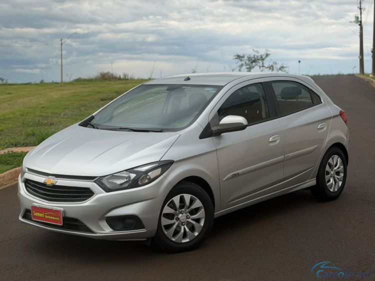 Samuel Automóveis | Onix 1.4 MPFI LT 8V 17/18 - foto 3