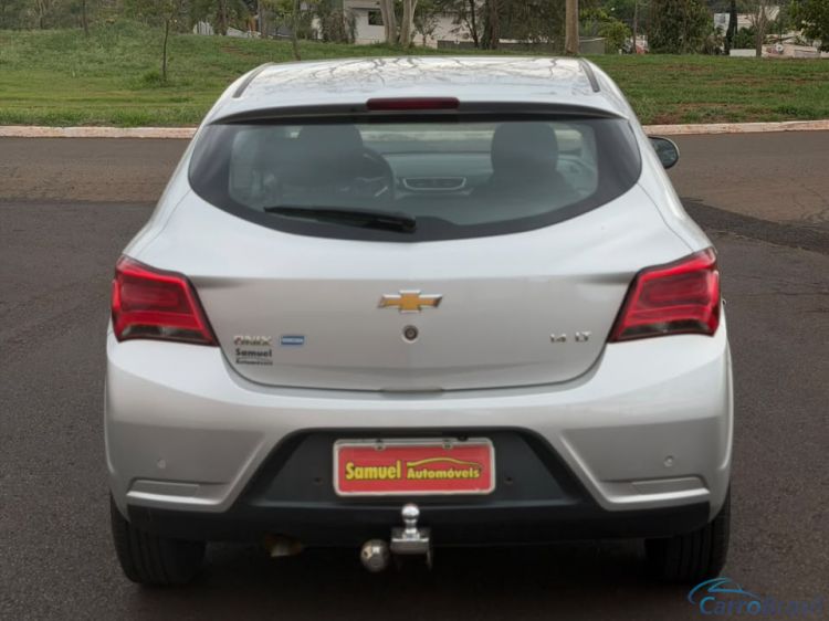 Samuel Automóveis | Onix 1.4 MPFI LT 8V 17/18 - foto 5