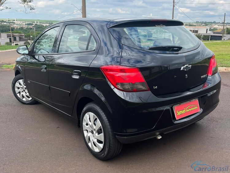 Samuel Automóveis | Onix 1.4 MPFI LT 8V 14/14 - foto 4