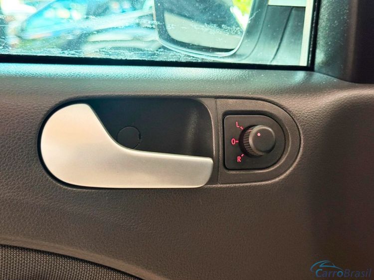 Gregolini Veículos | Saveiro 1.6 MI TRENDLINE CD 8V 14/15 - foto 8