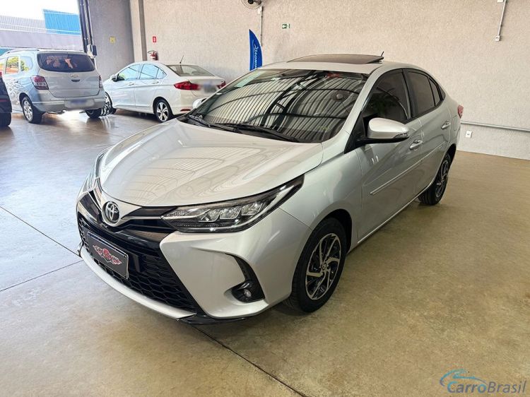 Gregolini Veículos | Yaris Sedan 1.5 16V XLS MULTIDRIVE 23/24 - foto 3