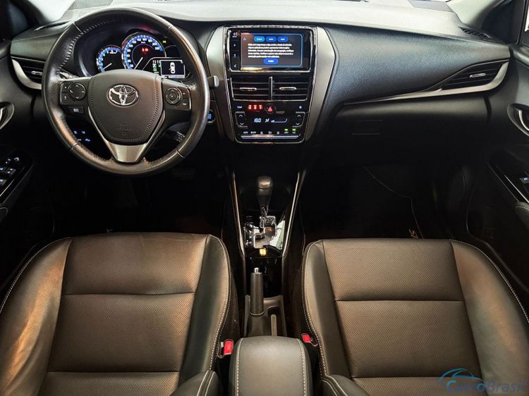 Gregolini Veículos | Yaris Sedan 1.5 16V XLS MULTIDRIVE 23/24 - foto 5