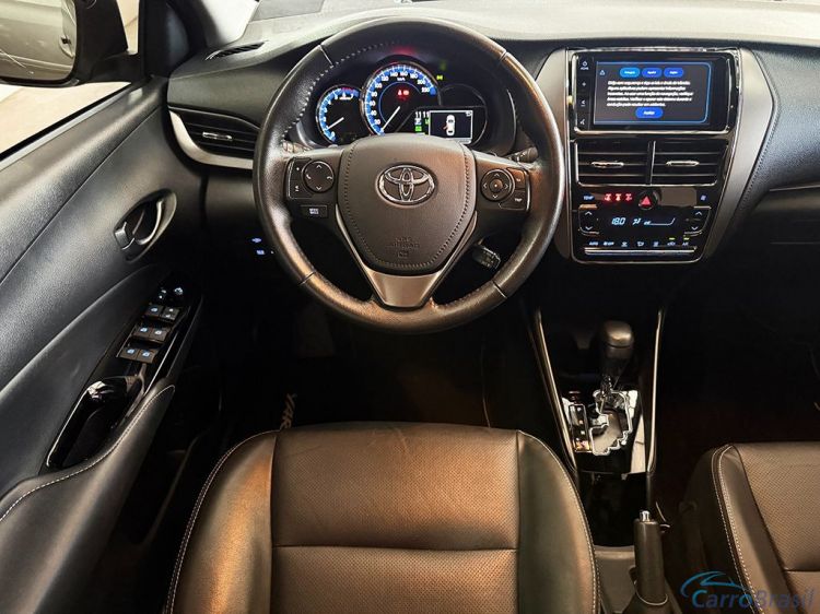 Gregolini Veículos | Yaris Sedan 1.5 16V XLS MULTIDRIVE 23/24 - foto 6