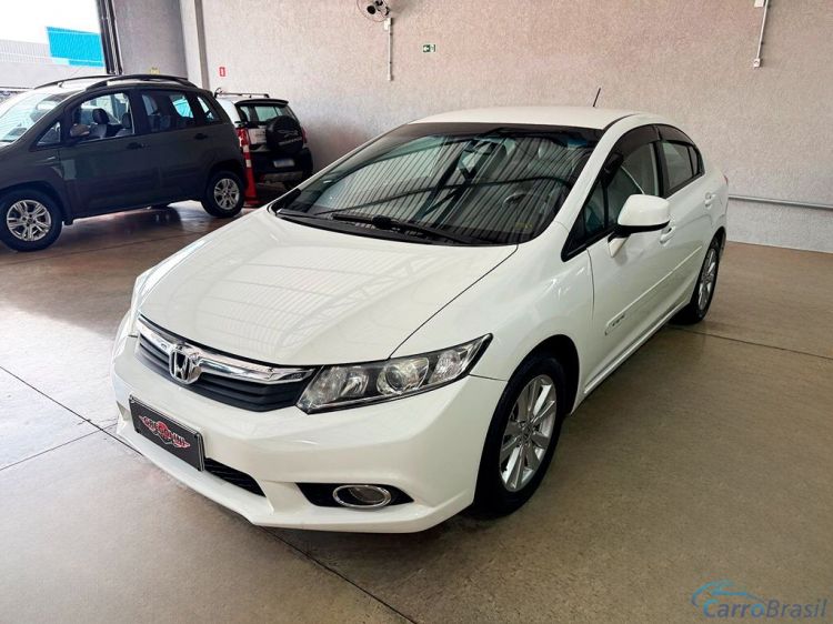 Gregolini Veículos | Civic 1.8 LXS 16V 13/14 - foto 3