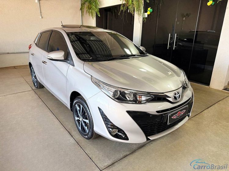 Gregolini Veículos | Yaris Sedan 1.5 16V XLS MULTIDRIVE 19/20 - foto 1
