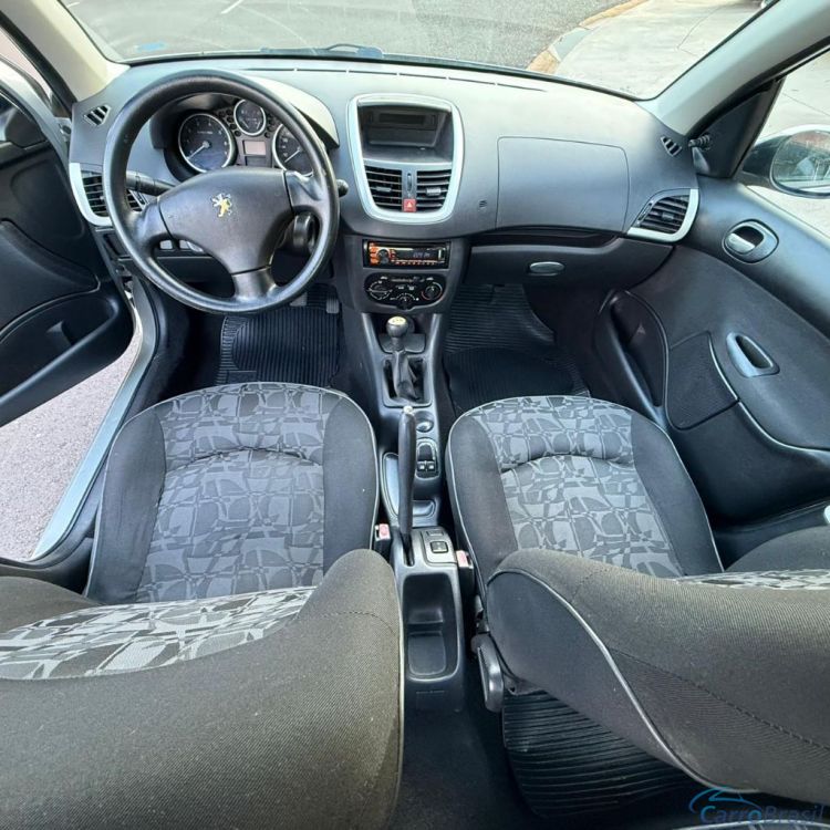 Ribeirania Motors | 207 Sedan Passion XR 1.4 Flex 8V 4p 10/11 - foto 5