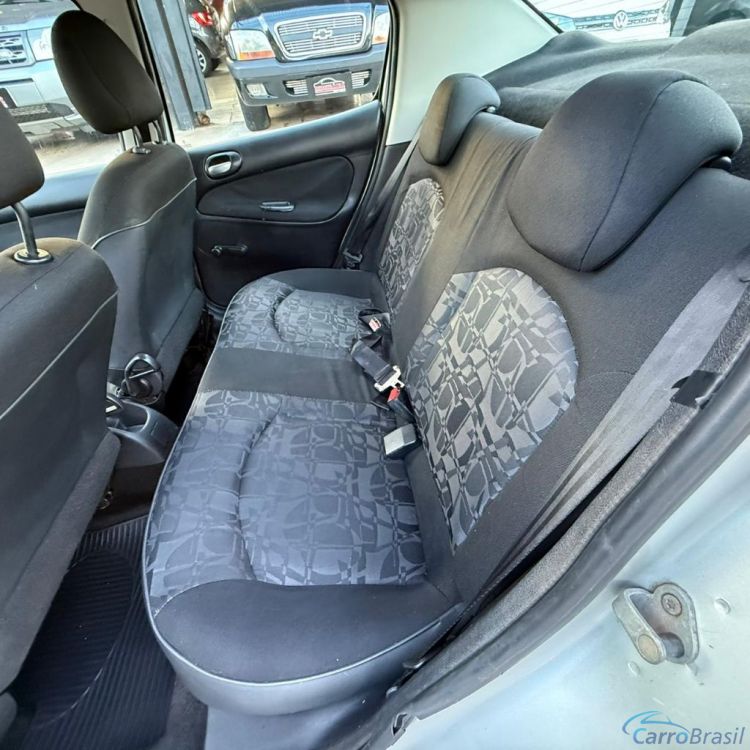 Ribeirania Motors | 207 Sedan Passion XR 1.4 Flex 8V 4p 10/11 - foto 7