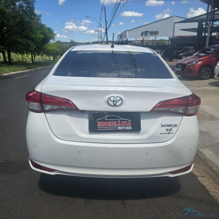 Ribeirania Motors | Yaris XS Sedan 1.5 Flex 16V 4p Aut. 24/25 - foto 2