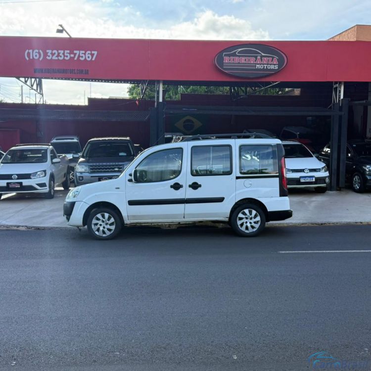 Ribeirania Motors | Doblô ESSENCE 1.8 Flex 16V 5p 15/15 - foto 3