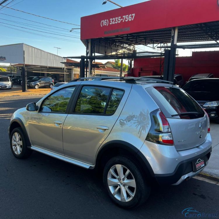 Ribeirania Motors | Sandero STEPWAY Hi-Flex 1.6 16V 5p Aut. 13/14 - foto 5