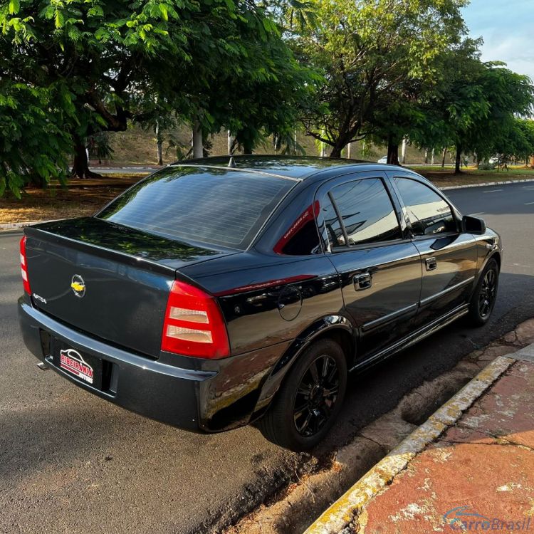 Ribeirania Motors | Astra Hatch Sedan 1.8 MPFI 8V 4p 03/04 - foto 4