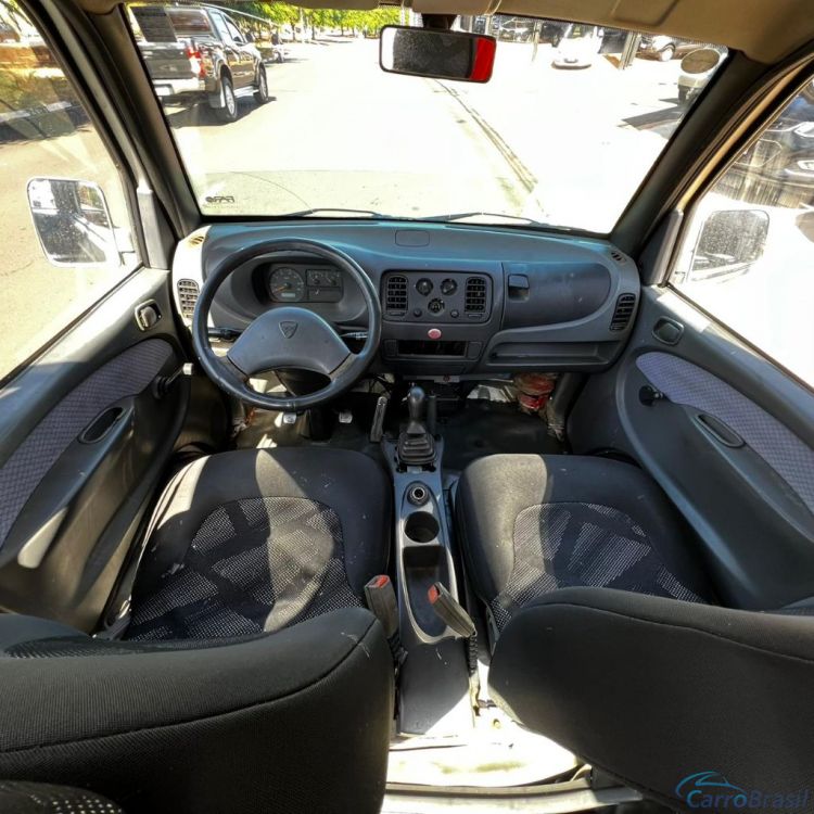 Ribeirania Motors | Towner Jr. Pick-up 1.0 8V 48cv CD 4p 11/11 - foto 8