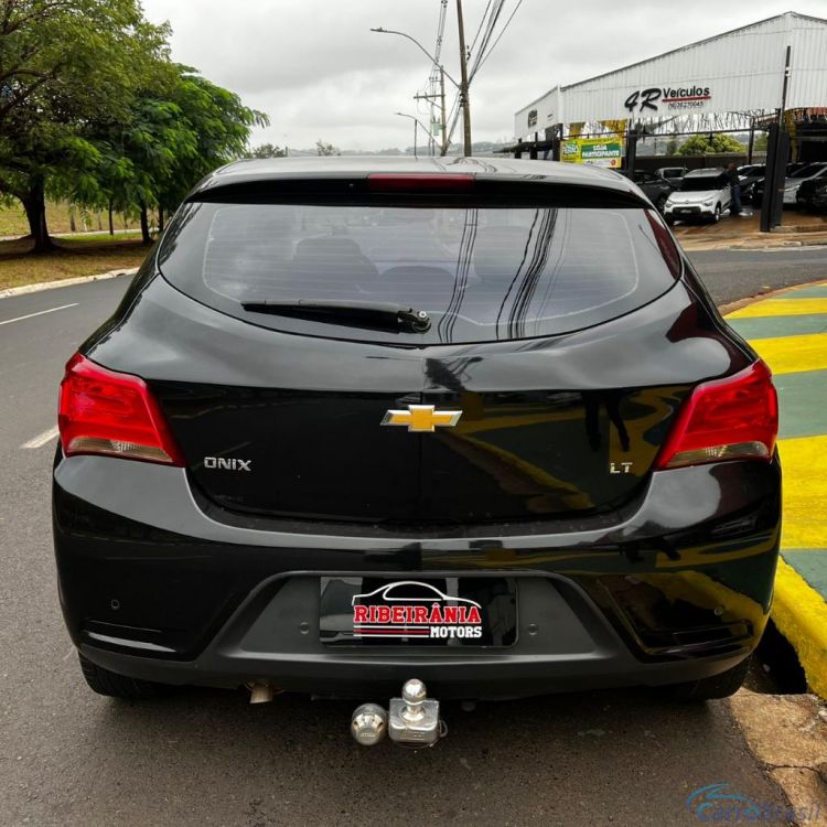 Ribeirania Motors | Onix HATCH LT 1.4 8V FlexPower 5p Mec. 19/19 - foto 4