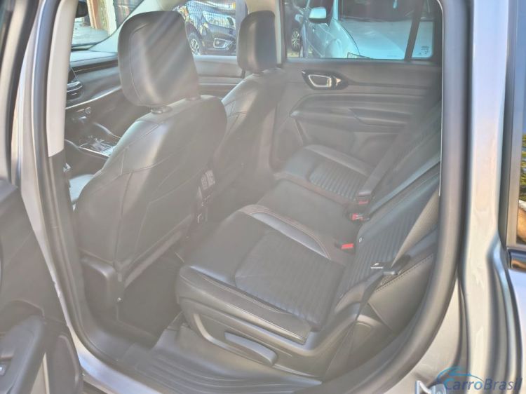 Ribeirania Motors | Commander Limited T270 1.3 TB Flex Aut. 22/22 - foto 6