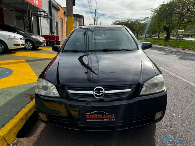 Ribeirania Motors | Astra Hatch Elegance 2.0 MPFI FlexPower 8V 5p 05/05 - foto 5