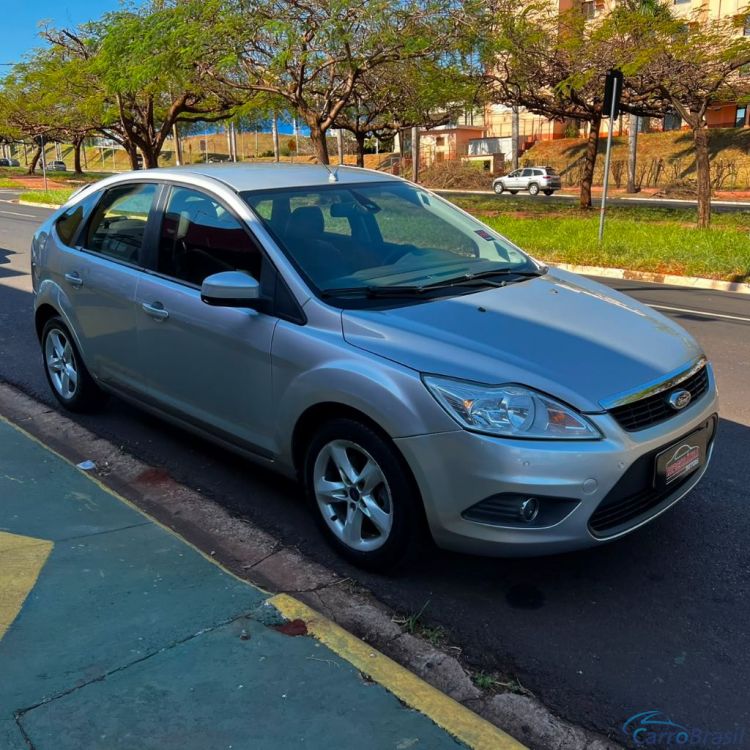 Ribeirania Motors | Focus 2.0 16V/SE/SE Plus Flex 5p Aut. 12/13 - foto 7