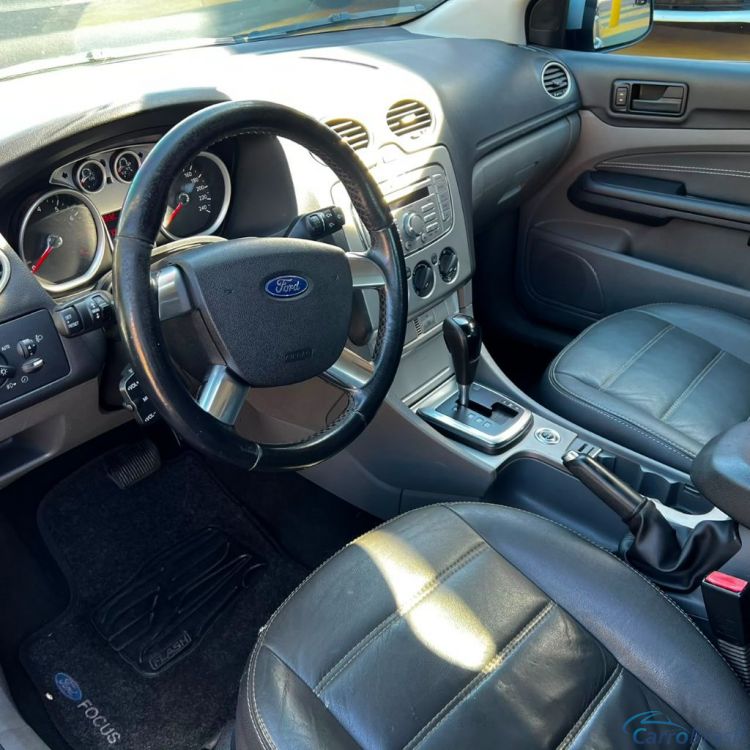 Ribeirania Motors | Focus 2.0 16V/SE/SE Plus Flex 5p Aut. 12/13 - foto 8