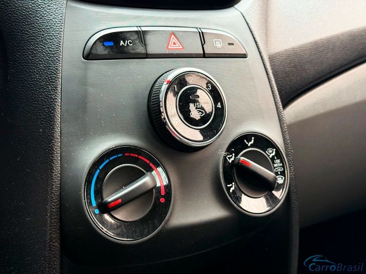 3D Multimarcas | HB 20 Sedan 1.0 UNIQUE 12V 18/19 - foto 10