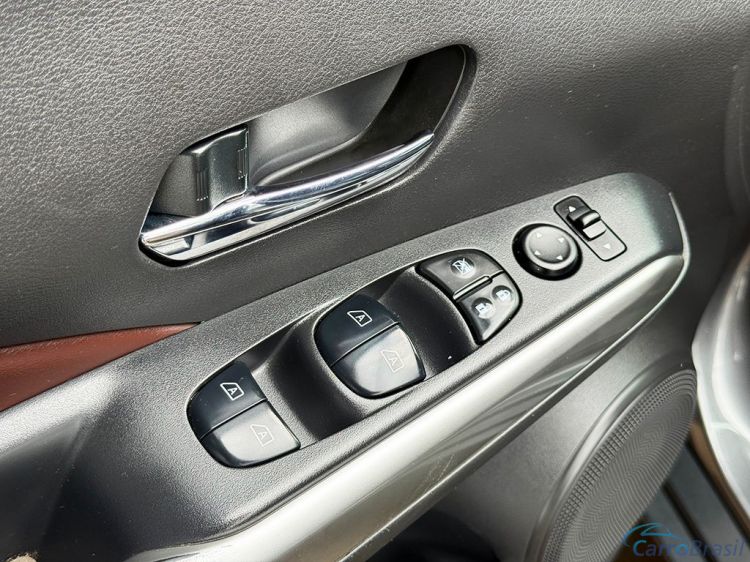 3D Multimarcas | Kicks 1.6 16V SL 16/17 - foto 8