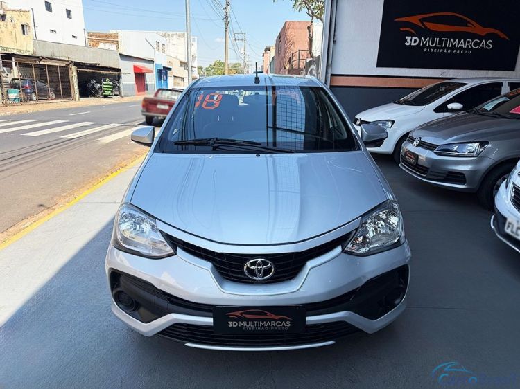 3D Multimarcas | Etios 1.5 XS SEDAN 16V 18/18 - foto 1