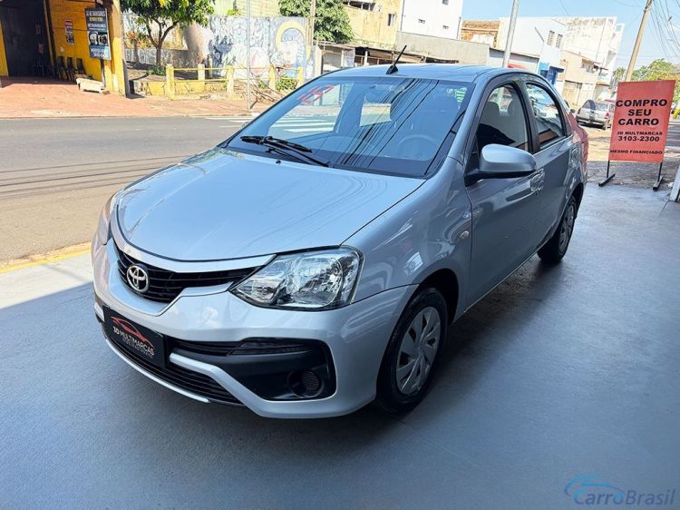 3D Multimarcas | Etios 1.5 XS SEDAN 16V 18/18 - foto 3