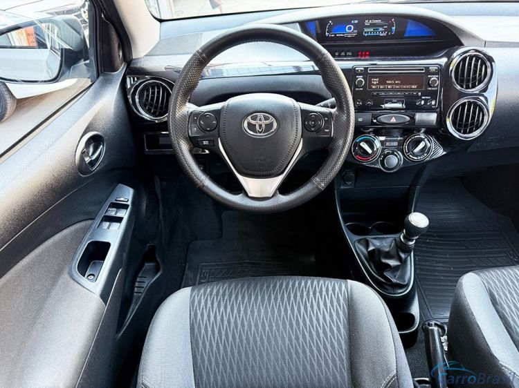 3D Multimarcas | Etios 1.5 XS SEDAN 16V 18/18 - foto 6